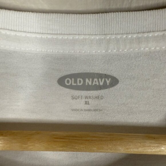 Old Navy Long Sleeve White Soft-Washed Men's Tee Retro Stripe Design Size XL - Picture 3 of 11
